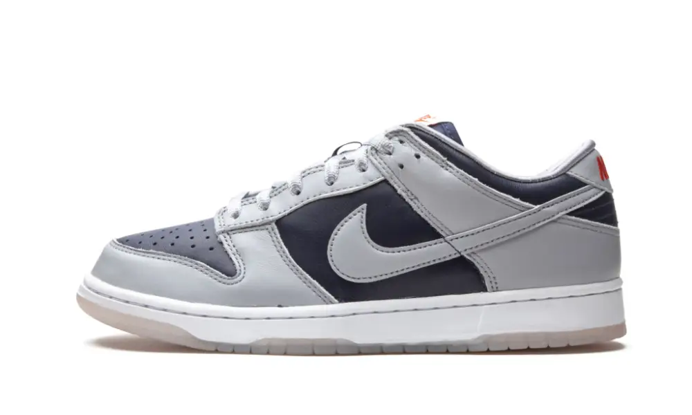 WMNS Dunk Low SP "College Navy Grey" B6911