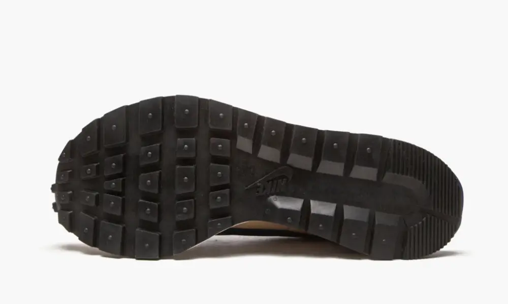 VaporWaffle "Sacai - Tan Navy" 