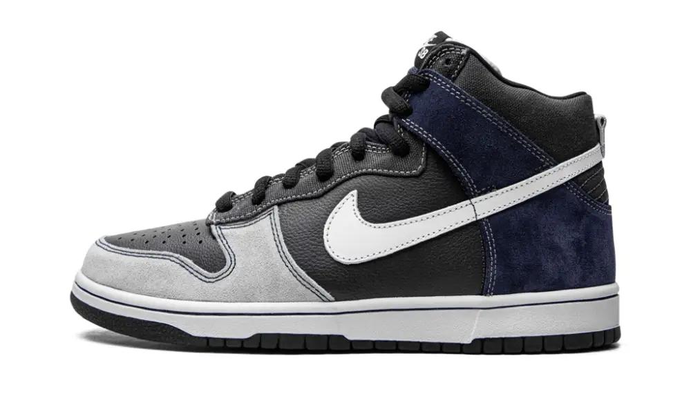 Dunk High Pro SB "UnFutura" 67F2F2510