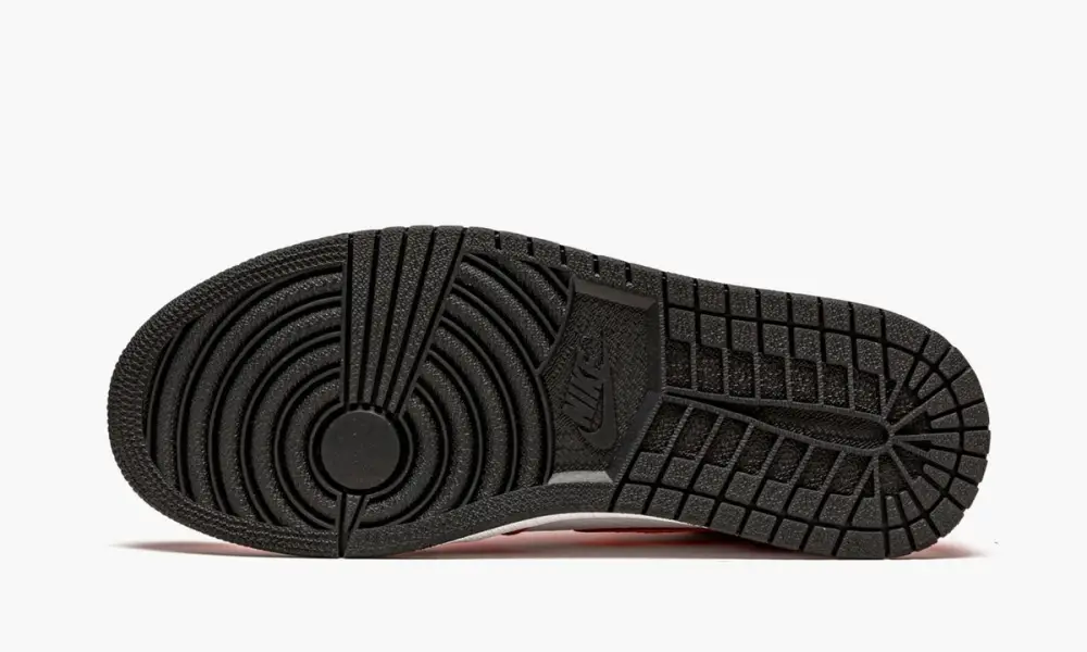 Air Jordan 1 High OG "Light Fusion Red" 