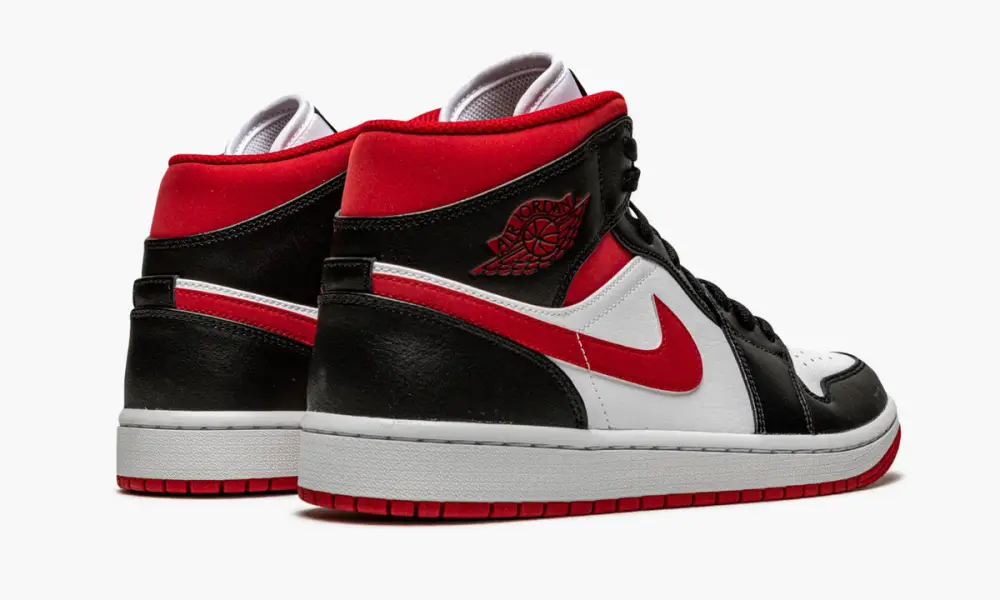 Air Jordan 1 Mid "Metallic Red" 