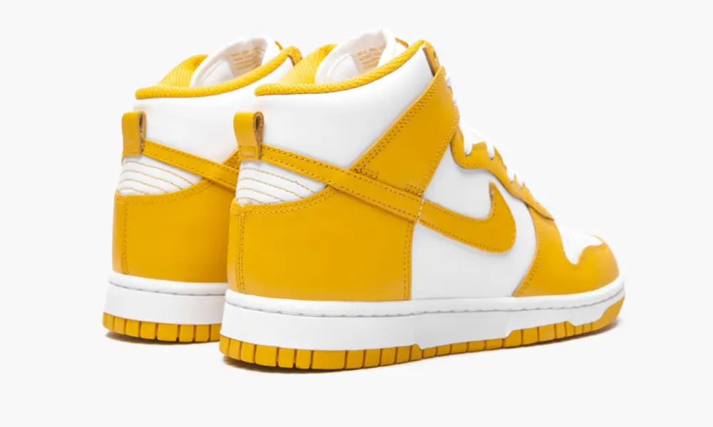 Dunk High WMNS "Dark Sulfur"