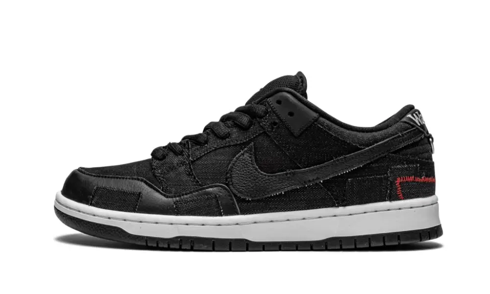 SB Dunk Low "Wasted Youth - Special Box" 