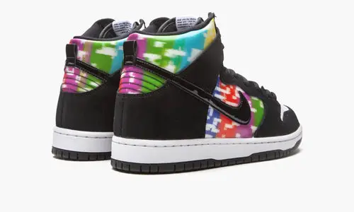 SB Dunk High "TV Signal" 