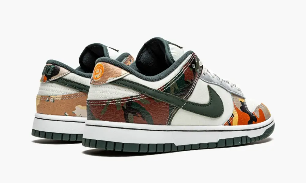Dunk Low SE "Multi-Camo"