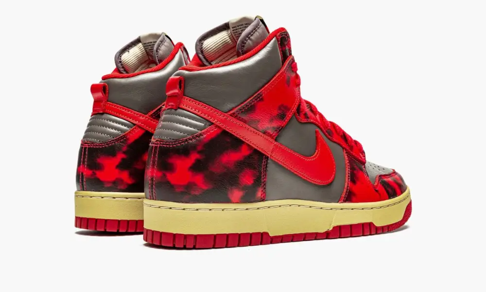 Dunk High 1985 SP "Acid Wash - Red" 