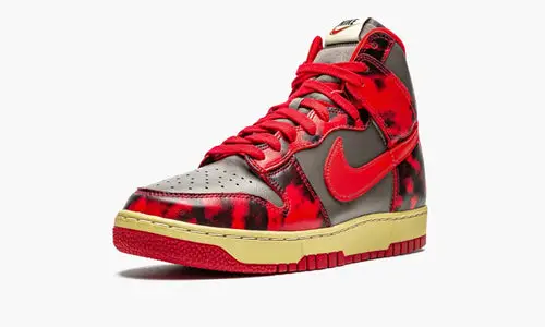 Dunk High 1985 SP "Acid Wash - Red" 