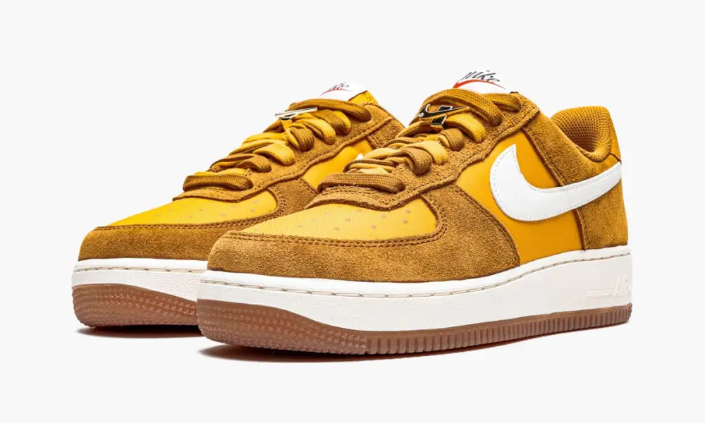 WMNS Air Force 1 '07 SE "First Use" 