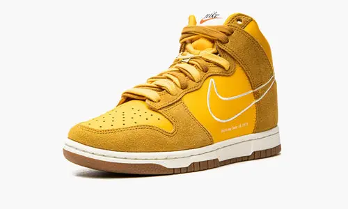 WMNS Dunk High "First Use - University Gold"