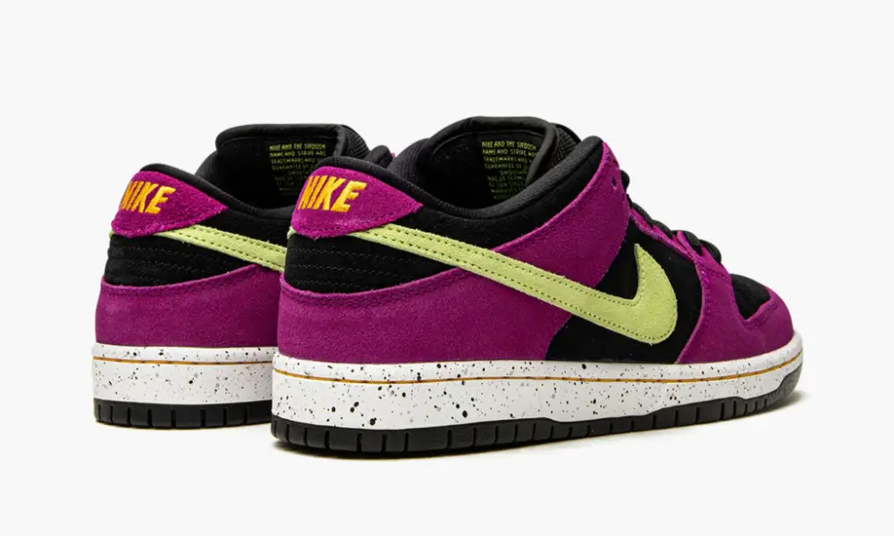 SB Dunk Low "ACG Terra Red Plum" 
