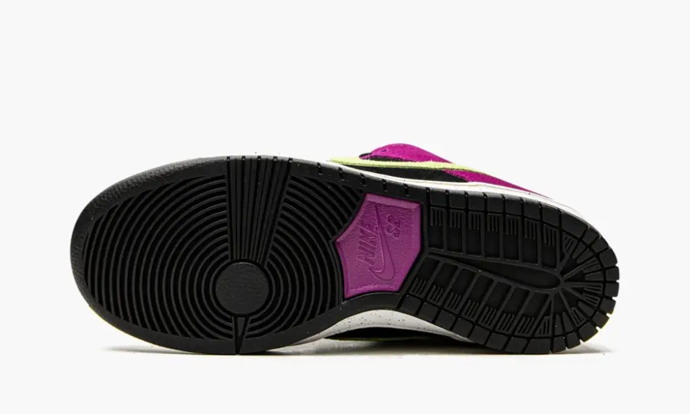 SB Dunk Low "ACG Terra Red Plum" 