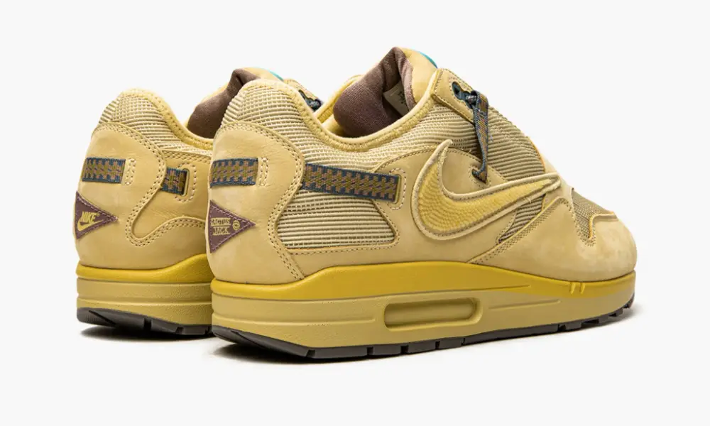 Air Max 1 "Travis Scott - Saturn Gold" 