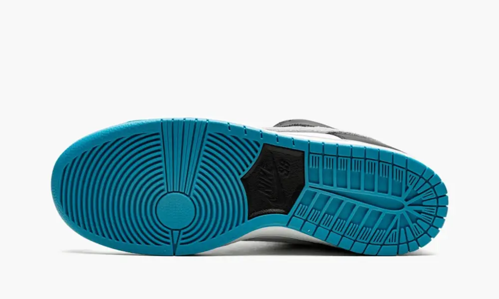 SB Dunk Low "Laser Blue" 