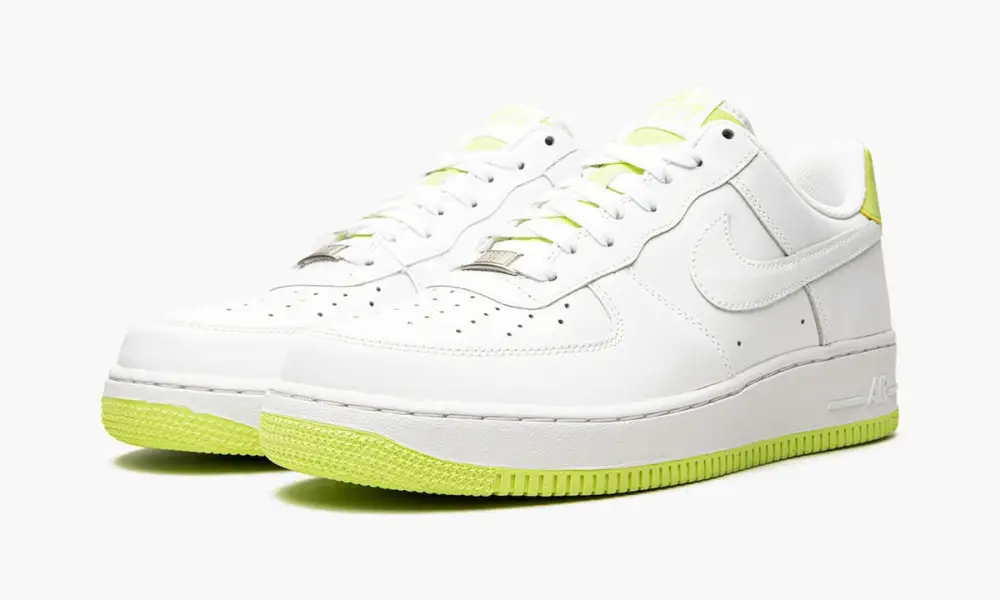 Air Force 1 '07 "White   Volt" 