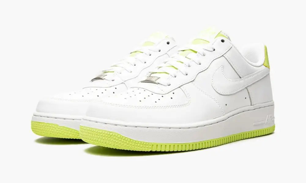 Air Force 1 '07 "White   Volt" 