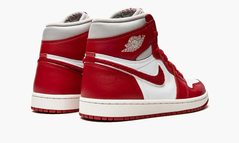 WMNS Air Jordan 1 High OG "Newstalgia" 