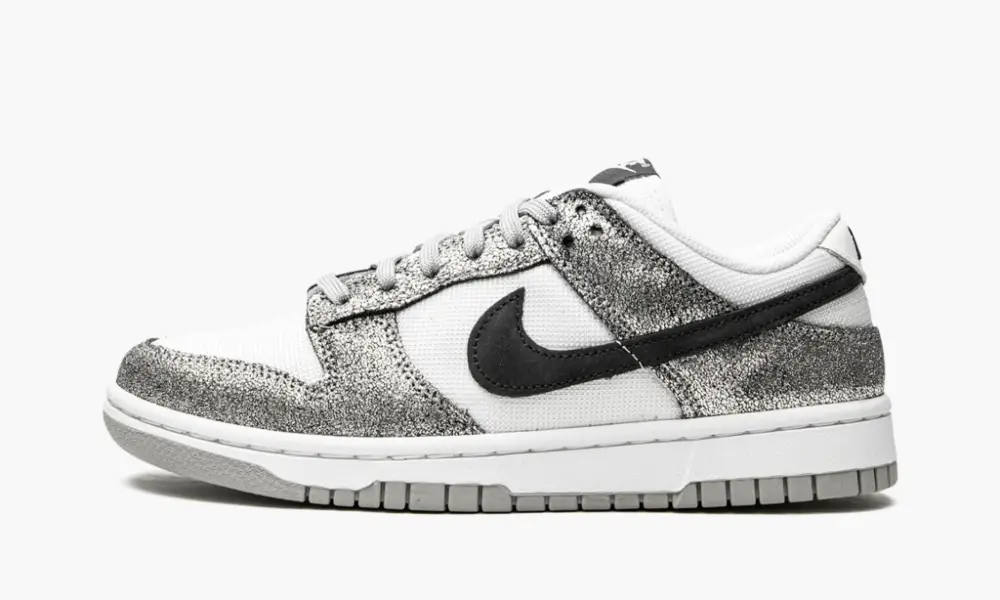 WMNS Dunk Low "Golden Gals" 