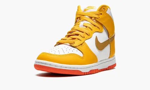 WMNS Nike Dunk High "University Gold" 