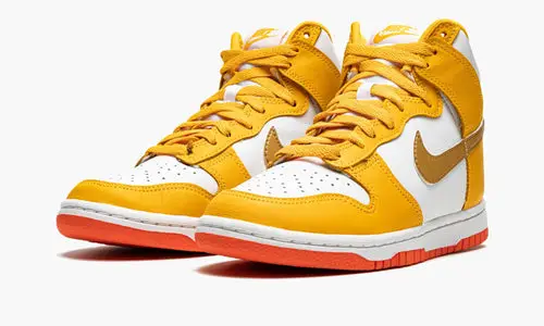 WMNS Nike Dunk High "University Gold" 