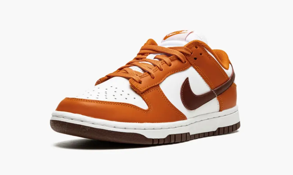 Dunk Low WMNS "Bronze Eclipse"