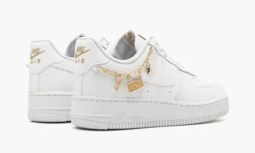 WMNS Air Force 1 '07 LX "Lucky Charms" 