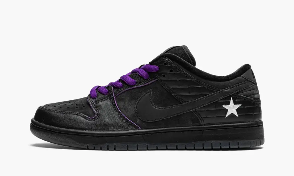 Nike SB Dunk Low "Familia First Avenue" 