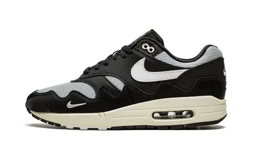 Air Max 1 "Patta - Black" 69C6648