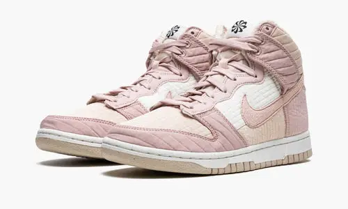 WMNS Dunk High Next Nature "Toasty - Pink Oxford" 