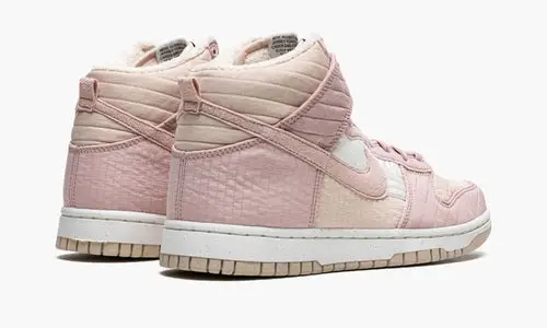 WMNS Dunk High Next Nature "Toasty - Pink Oxford" 