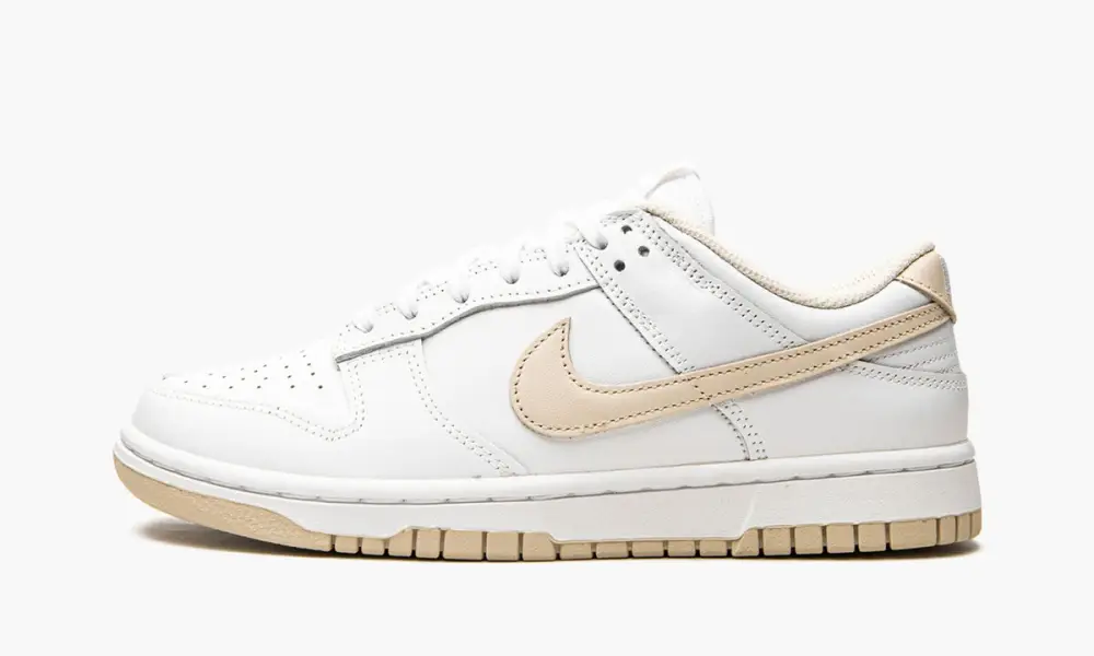 WMNS Dunk Low "Pearl White" 
