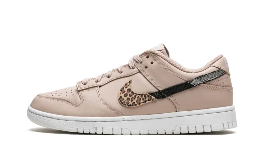 WMNS Dunk Low SE "Primal Pink" 
