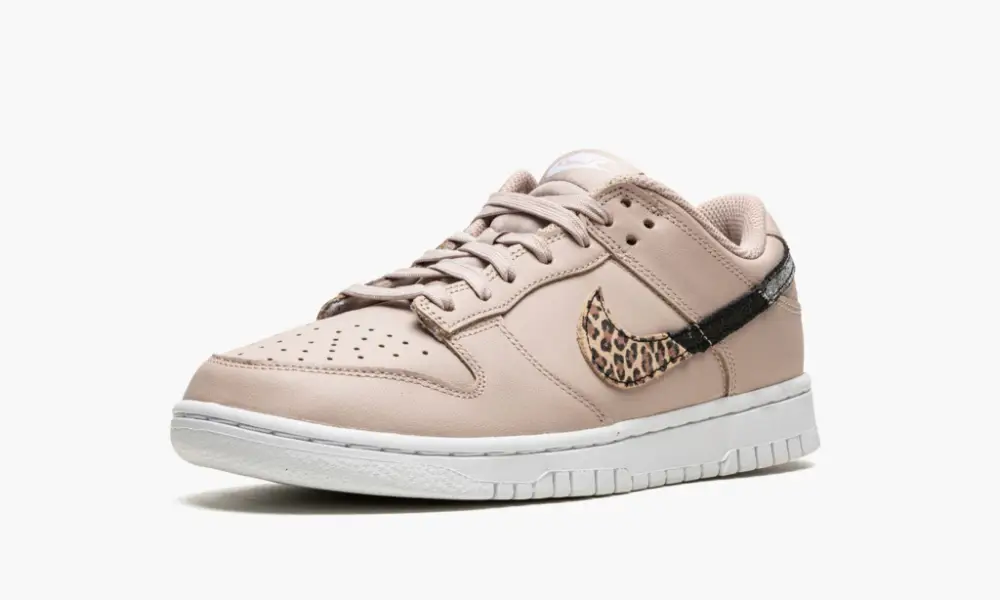 WMNS Dunk Low SE "Primal Pink" 