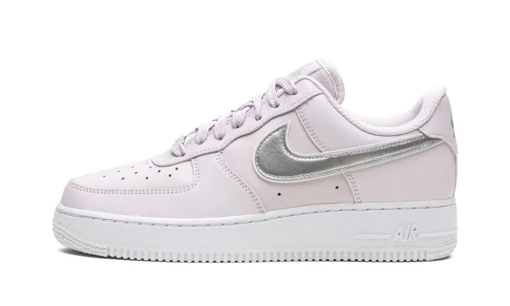 Wmns Air Force 1 '07 ESS "Venice   Metallic Silver" 