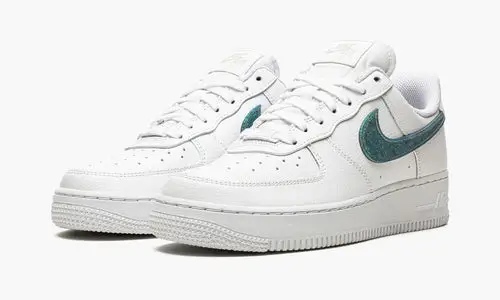W Air Force 1 '07 ESS "Glitter Swoosh - Celery"
