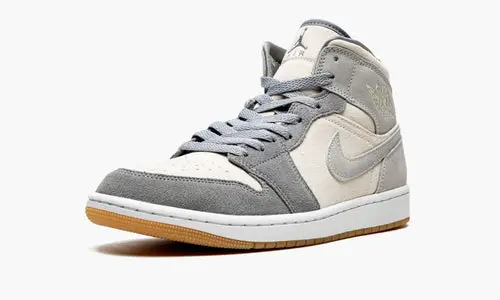 Air Jordan 1 MID SE "Coconut Milk" 