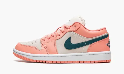 WMNS Air Jordan 1 Low 