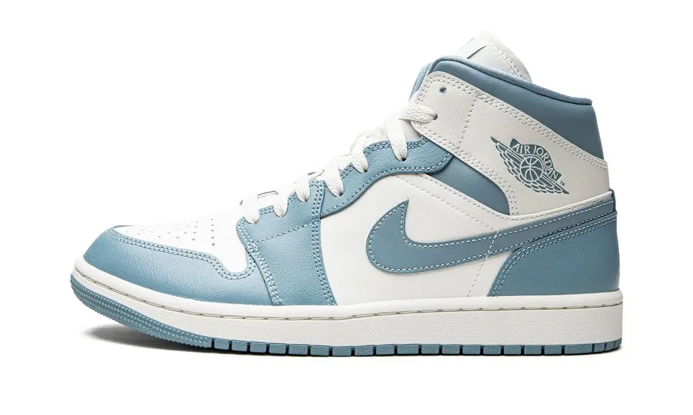 Wmns Air Jordan 1 MID "UNC" 3821247