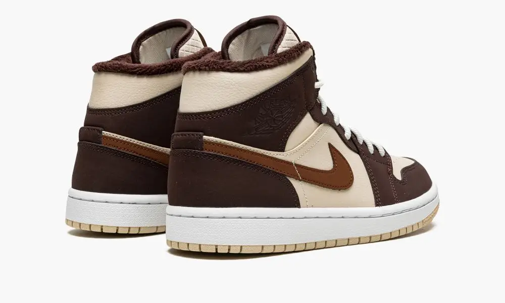 WMNS Air Jordan 1 MID SE "Brown Basalt Fleece" 