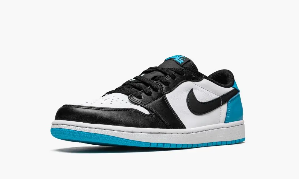 Air Jordan 1 Low OG "UNC"