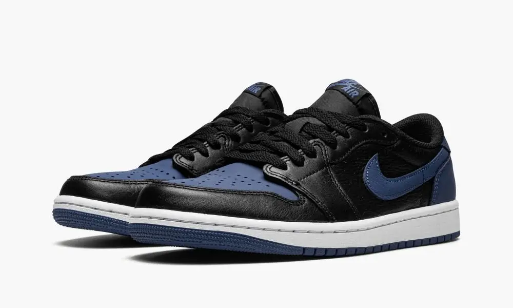 Air Jordan 1 Low OG "Mystic Navy" 