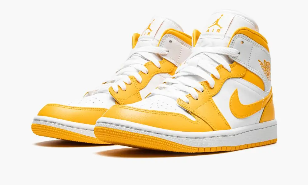 Wmns Jordan 1 Mid "White University Gold"