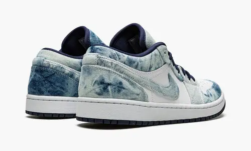 Air Jordan 1 Low SE 