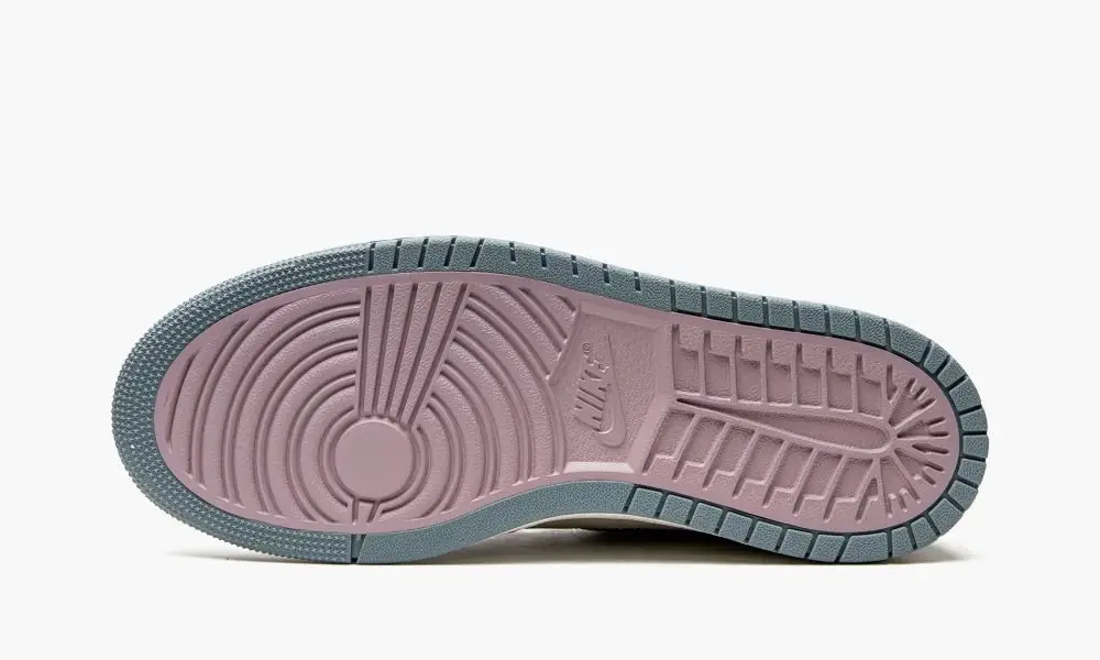 Air Jordan 1 Zoom Air CMFT 