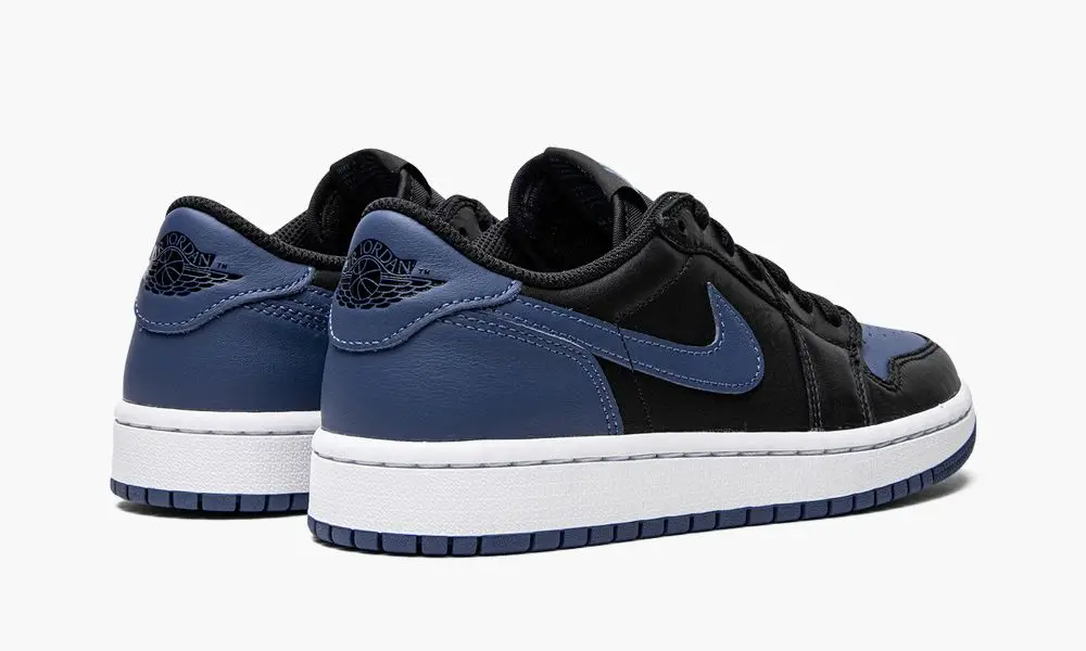 Air Jordan 1 Low OG WMNS "Mystic Navy"