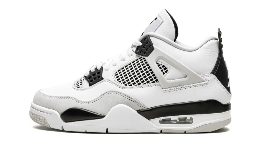 Air Jordan 4 Retro "Military Black" 